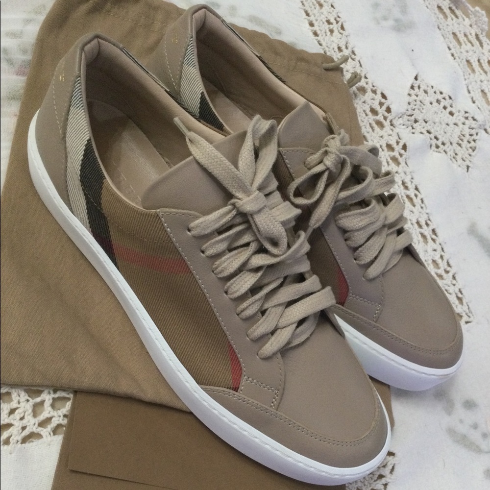Burberry Nova check sneakers